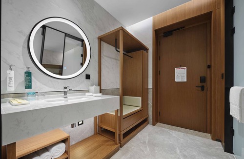 Huizhou Hotel | Hilton Garden Inn Huizhou North Railway Station