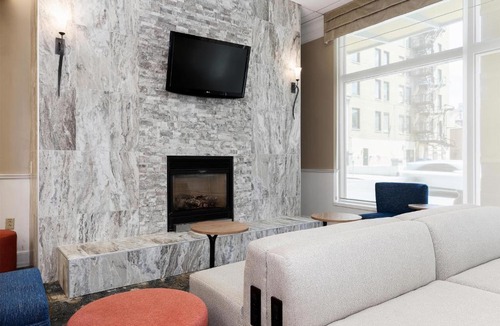 Ithaca Hotel | Hilton Garden Inn Ithaca
