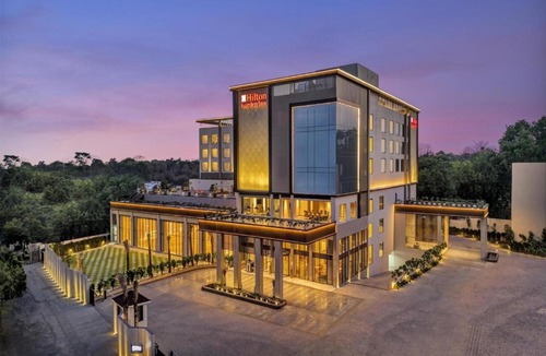 Jabalpur Hotel | Hilton Garden Inn Jabalpur