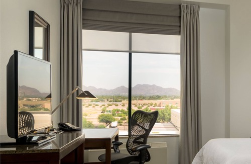 Downtown Phoenix Hotel | Hilton Garden Inn Phoenix Airport North