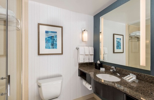 Calverton Hotel | Hilton Garden Inn Silver Spring White Oak