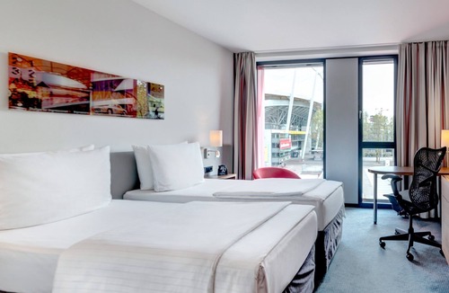 Wasen Hotel | Hilton Garden Inn Stuttgart Neckar Park