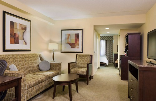 St. Charles Hotel | Hilton Garden Inn Waldorf