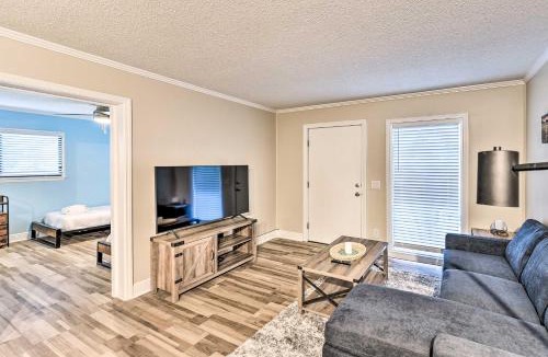 Hilton Head Island Apartment | Hilton Head Island Condo with Community Pool!