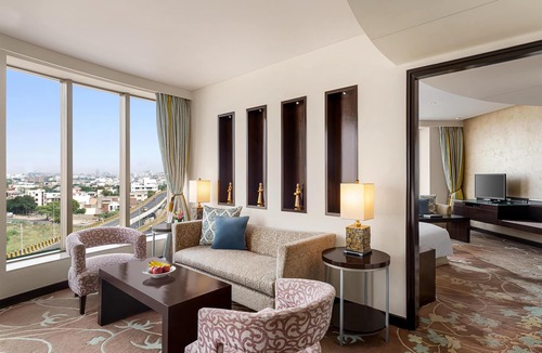 Keshav Nagar Hotel | Hilton Jaipur