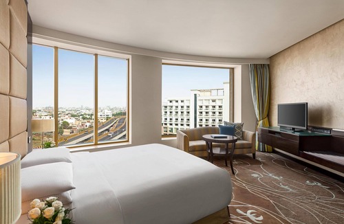 Keshav Nagar Hotel | Hilton Jaipur