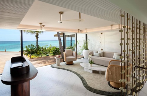 Kuda Vattaru Resort | Hilton Maldives Amingiri Resort & Spa