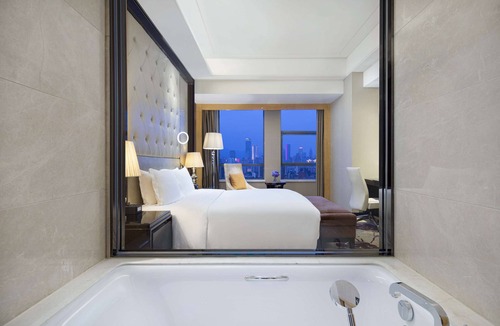 Jian Ye Hotel | Hilton Nanjing