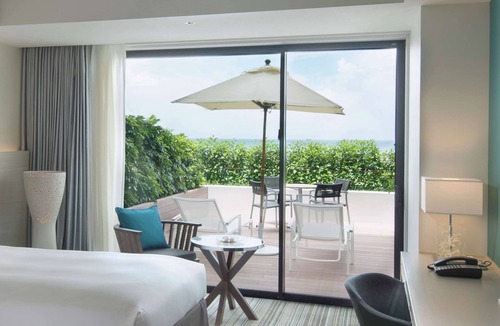 Mihama Resort | Hilton Okinawa Chatan Resort