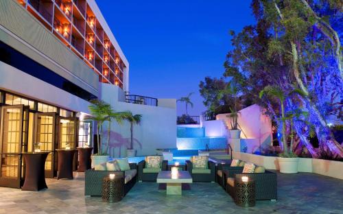 Costa Mesa Hotel | Hilton Orange County/Costa Mesa