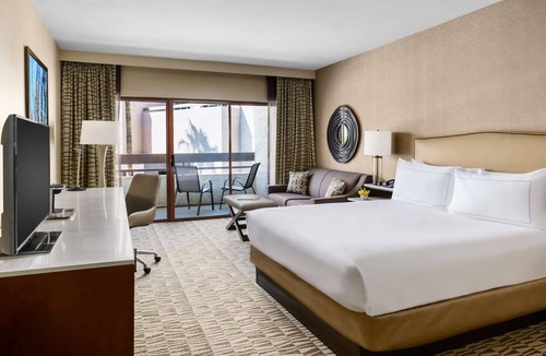 Phoenix Hotel | Hilton Phoenix Airport