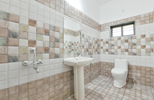 Sea View Ward House | Hilton Residency