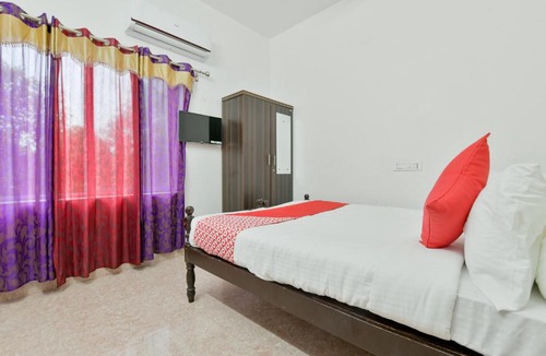 Sea View Ward House | Hilton Residency