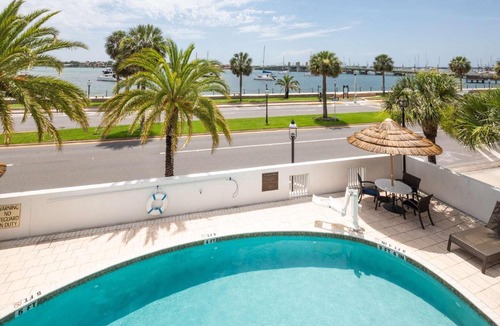 St. Augustine Historic District Hotel | Hilton Saint Augustine Historic Bayfront