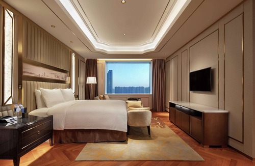 He Ping Hotel | Hilton Shenyang