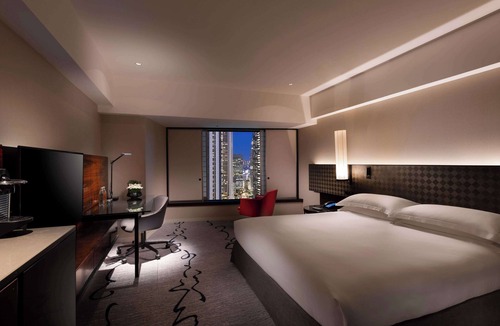 Nishi-Shinjuku Hotel | Hilton Tokyo