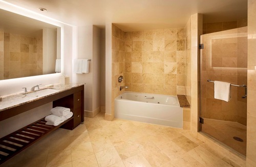 Gainesville Hotel | Hilton University of Florida Conference Center Gainesville