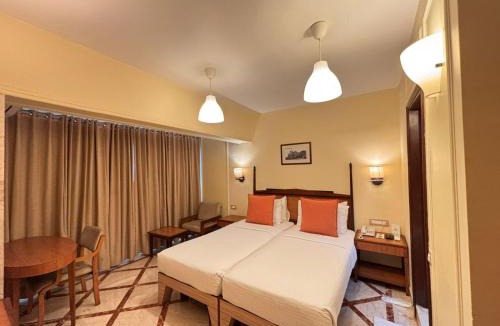 Worli Hotel | Hiltop Hotel