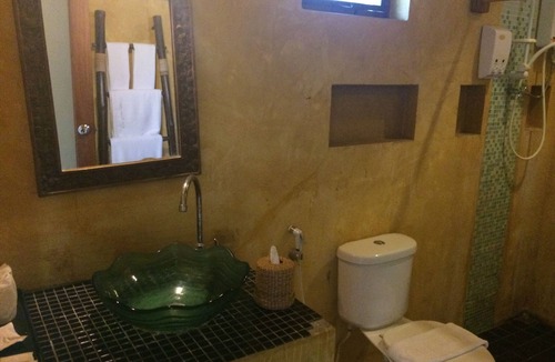 Mae Hi Hotel | Him Naam Pai Resort