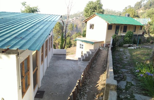 Majkhali Bed & Breakfast | Himalaya View
