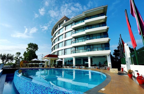 Pokhara Hotel | Himalayan Front - A Luxury Hotel with Panoramic Annapurna Mountain Views