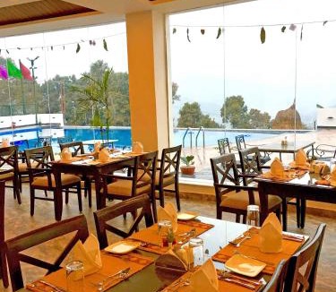 Pokhara Hotel | Himalayan Front - A Luxury Hotel with Panoramic Annapurna Mountain Views