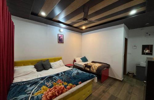Sitapur Hotel | Himalayan tourist cottage