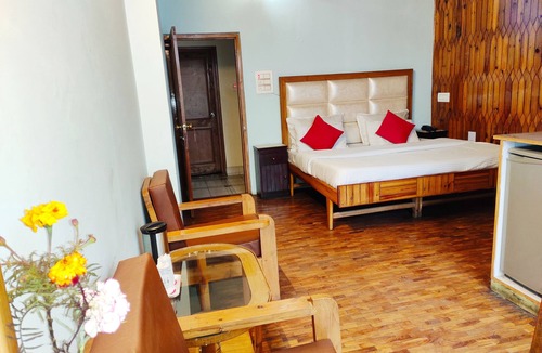 Mohal Hotel | HimalayanHamlet ValleyView