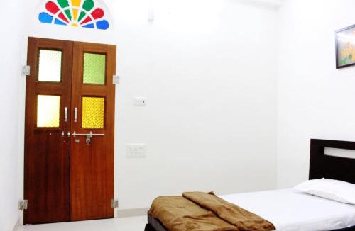 Sawai Madhopur Hotel | Hindupura Residency
