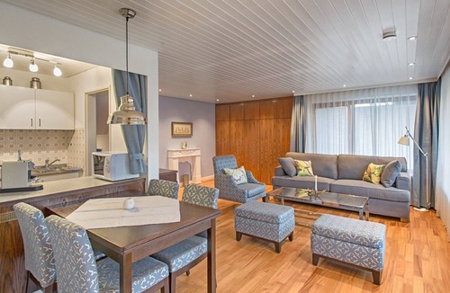 Hinterzarten Apartment | Hinterzarten: Exclusive apartment in a quiet location