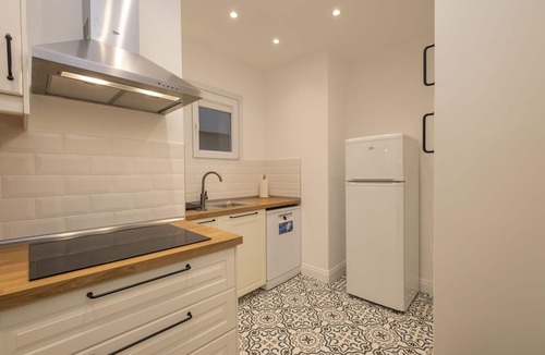 Kabatas Condo | Hip Waterfront Apt. with a Striking View