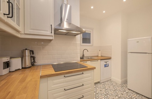 Kabatas Condo | Hip Waterfront Apt. with a Striking View