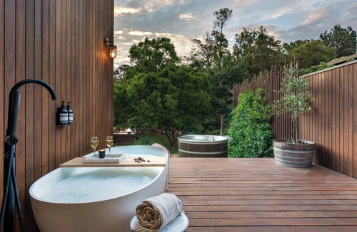 Mount Martha House | Hiraeth - Pool, Spa, Beach & Village