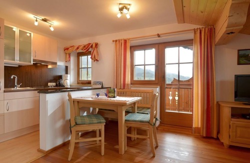Scheffau am Wilden Kaiser Apartment | Hirschbühel apartment - apartment/apartment, shower, toilet, 2 bedrooms
