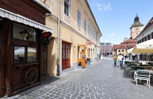 Brasov City Centre Apartment | Hirscher Apartments