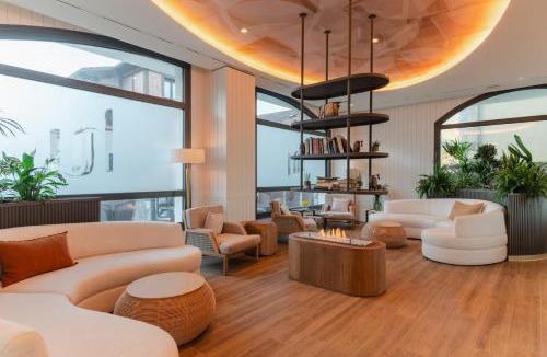 Deba Hotel | Hiru Uhinak
