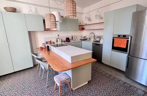 Sainte-Cecile-les-Vignes House | Historic Maison de Maître in the heart of Provence, ideal for families and friends