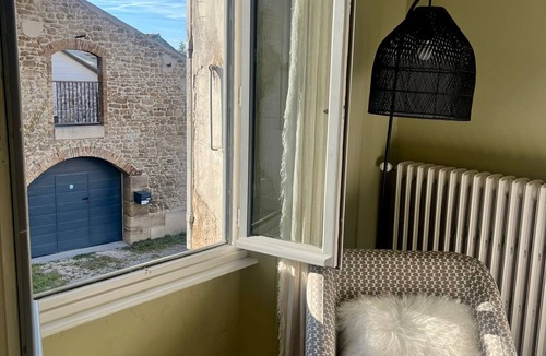 Sainte-Cecile-les-Vignes House | Historic Maison de Maître in the heart of Provence, ideal for families and friends