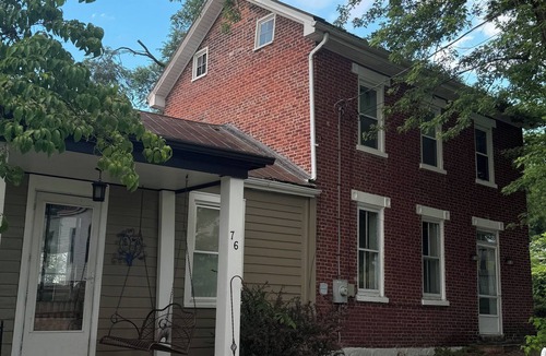West Middletown House | Historic 1846 fully restored pet-friendly house for you.