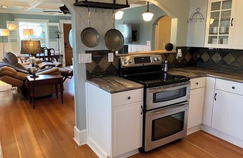 Sequim House | Historic 1927 Craftsman in Downtown Sequim – Walk to Everything!