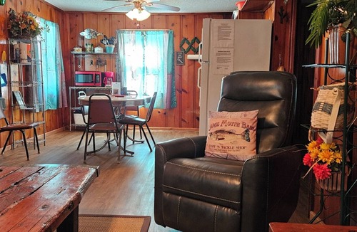 Elizabeth Resort | Historic 2 Bed Cabin w/pool access - Fish Cabin Share Save