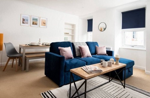 Eyemouth Apartment | Historic 2BD Maisonette in Coastal Eyemouth