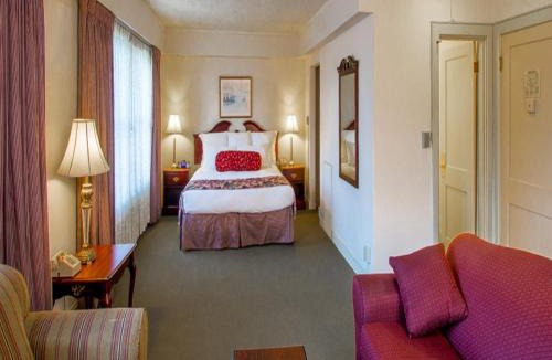 Downtown Anchorage Hotel | Historic Anchorage Hotel