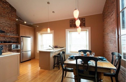 Kingston Apartment | Historic Apartment Downtown Kingston