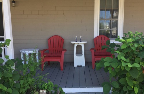 Hull House | Historic Beach House on Pond Across from Beach - graduation, WorldCup, beach?