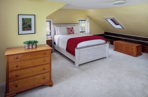 Berea Hotel | Historic Berea Gem! Pet-Friendly Cottage w/Bike Rentals and Free Parking