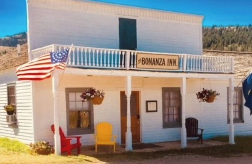 Virginia City Hotel | Historic Bonanza Inn Room 2 in Virginia City