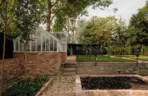 Bunbury House | Historic building offers an inviting retreat with its charming blend of comfort and elegance.