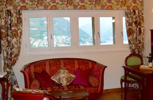 Torno Apartment | Historic Castle With Lake Views And Pool