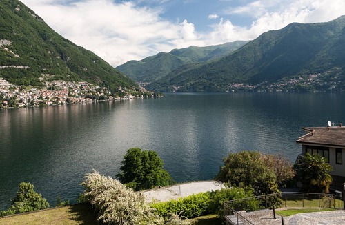 Torno Apartment | Historic Castle With Lake Views And Pool